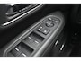 Honda HR-V 1.5 i-VTEC Executive Automaat 131pk | Parkeersensoren vóór én achter | Trekhaak | Voorstoelen verwarmd |
