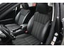 Honda HR-V 1.5 i-VTEC Executive Automaat 131pk | Parkeersensoren vóór én achter | Trekhaak | Voorstoelen verwarmd |