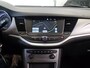 Opel Astra Sports Tourer 1.2 Edition 110pk, Navigatie, Achteruitrijcamera, Cruise controle, Airco, Elek ramen, Xenon verlichting, Pdc V/A, Lm velgen 16'', Nederlandse auto!! Bovag afleverpakket 695,-