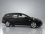 Opel Astra Sports Tourer 1.2 Edition 110pk, Navigatie, Achteruitrijcamera, Cruise controle, Airco, Elek ramen, Xenon verlichting, Pdc V/A, Lm velgen 16'', Nederlandse auto!! Bovag afleverpakket 695,-