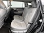 Toyota Highlander 2.5 AWD Hybrid Premium | Dealer Onderhouden | Panorama schuif/kantel dak | JBL | Head-Up Display | 360 camera+ binnenspiegel | Stoelventilatie | Stoel+stuurverwarming+ Achterbank | Elektrische Achterklep | Navigati