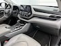Toyota Highlander 2.5 AWD Hybrid Premium | Dealer Onderhouden | Panorama schuif/kantel dak | JBL | Head-Up Display | 360 camera+ binnenspiegel | Stoelventilatie | Stoel+stuurverwarming+ Achterbank | Elektrische Achterklep | Navigati