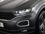 Volkswagen T-Roc 1.5 TSI Sport Business R 150 PK | Automaat (DSG) | Digitaal dashboard | Camera | Stoelverwarming | Elekrische klep