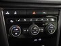 Volkswagen T-Roc 1.5 TSI Sport Business R 150 PK | Automaat (DSG) | Digitaal dashboard | Camera | Stoelverwarming | Elekrische klep