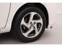 Toyota Yaris 1.0 VVT-i Comfort | Trekhaak | Airco | Elektrische ramen voor | Radio CD speler | 15 inch | Multifunctioneel stuurwiel