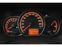 Toyota Yaris 1.0 VVT-i Comfort | Trekhaak | Airco | Elektrische ramen voor | Radio CD speler | 15 inch | Multifunctioneel stuurwiel