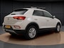 Volkswagen T-Roc 1.5 TSI Life | Trekhaak | Camera | ACC | Parkeerhulp | Carplay | Spiegelpakket |
