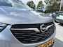 Opel Grandland X 130 PK 8-Traps Automaat | Climate control | Panorama dak | Winterpakket | Navigatie | Parkpilot | LM-Velgen | Trekhaak | AGR | Xenon verlichting