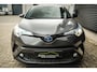 Toyota C-HR / C-HR+ 1.8 Hybrid Active | Clima | Cruise | Stoelverw. | Metalic | Camera | DAB | Bluetooth | Mooi! |