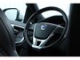 Volvo V60 T3 R-Design | Standkachel | Afneembare trekhaak | Stoelverwarming voorzijde | Parkeersensoren achter | Bluetooth telefoonverbinding | Cruise Control