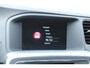 Volvo V60 T3 R-Design | Standkachel | Afneembare trekhaak | Stoelverwarming voorzijde | Parkeersensoren achter | Bluetooth telefoonverbinding | Cruise Control