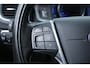 Volvo V60 T3 R-Design | Standkachel | Afneembare trekhaak | Stoelverwarming voorzijde | Parkeersensoren achter | Bluetooth telefoonverbinding | Cruise Control
