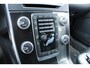 Volvo V60 T3 R-Design | Standkachel | Afneembare trekhaak | Stoelverwarming voorzijde | Parkeersensoren achter | Bluetooth telefoonverbinding | Cruise Control