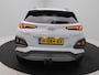 Hyundai Kona 1.6 GDI HEV Premium / Trekhaak / Lederen bekleding / HUD Display / Navigatie / Adaptieve Cruise Control / Elektrisch stoel voor / Stoel verwarming & koeling voor / NL Auto / Dealeronderhouden/