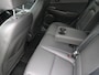 Hyundai Kona 1.6 GDI HEV Premium / Trekhaak / Lederen bekleding / HUD Display / Navigatie / Adaptieve Cruise Control / Elektrisch stoel voor / Stoel verwarming & koeling voor / NL Auto / Dealeronderhouden/