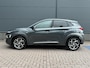 Hyundai Kona 1.6 GDI HEV Premium / Trekhaak / 1300 kg Trekgewicht / Stoel & Stuurverwarming / Navigatiesysteem / Apple Carplay & Android Auto / Achteruitrijcamera / Voor & achter sensoren /