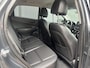 Hyundai Kona 1.6 GDI HEV Premium / Trekhaak / 1300 kg Trekgewicht / Stoel & Stuurverwarming / Navigatiesysteem / Apple Carplay & Android Auto / Achteruitrijcamera / Voor & achter sensoren /