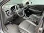 Hyundai Kona 1.6 GDI HEV Premium / Trekhaak / 1300 kg Trekgewicht / Stoel & Stuurverwarming / Navigatiesysteem / Apple Carplay & Android Auto / Achteruitrijcamera / Voor & achter sensoren /