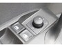 SEAT Arona 1.0 TSI 95pk Style Business Intense / Navigatie / APP Connect / LED / Clima / Camera / LM 17 inch / Parkeersensoren