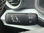 SEAT Arona 1.0 TSI Style App-connect / Apple Carplay / Parkeersensoren / 16"lm Velgen / LED verlichting / Clima
