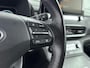 Hyundai Kona Electric EV Fashion 64 kWh | SOH 96.4% | Achteruitrij camera | Navigatie | Parkeersensoren | Head up display |