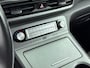 Hyundai Kona Electric EV Fashion 64 kWh | SOH 96.4% | Achteruitrij camera | Navigatie | Parkeersensoren | Head up display |