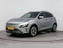 Hyundai Kona Electric EV Fashion 64 kWh | SOH 96.4% | Achteruitrij camera | Navigatie | Parkeersensoren | Head up display |