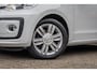 Volkswagen Up! 1.0 BMT high | Airco | Bluetooth | L.M. Velgen | Cruise Control | Parkeersensoren | Achteruitrijcamera standaard | Airco | Cruise control