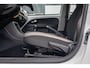 Volkswagen Up! 1.0 BMT high | Airco | Bluetooth | L.M. Velgen | Cruise Control | Parkeersensoren | Achteruitrijcamera standaard | Airco | Cruise control
