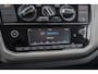 Volkswagen Up! 1.0 BMT high | Airco | Bluetooth | L.M. Velgen | Cruise Control | Parkeersensoren | Achteruitrijcamera standaard | Airco | Cruise control