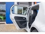 Volkswagen Up! 1.0 BMT high | Airco | Bluetooth | L.M. Velgen | Cruise Control | Parkeersensoren | Achteruitrijcamera standaard | Airco | Cruise control