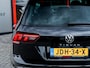 Volkswagen Tiguan 1.4 TSI eHybrid R-Line Business+ | Trekhaak (elektrisch) | Virtual Cockpit | Camera | Dode Hoek Detectie | Adaptieve Cruise Control | Climate Control | Metallic Lak | 19'' Lichtmetalen Velgen | LED Koplampen |