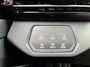 Volkswagen ID.4 Pro 77 kWh | Trekhaak | Clima | Stoelverwarming | ACC | App connect | SOH 94% | HUD |