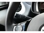 Toyota Aygo 1.0 VVT-i x-play MT | Achteruitrijcamera | Toerenteller | Smartp