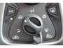 Toyota Aygo 1.0 VVT-i x-play MT | Achteruitrijcamera | Toerenteller | Smartp