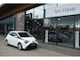 Toyota Aygo 1.0 VVT-i x-play MT | Achteruitrijcamera | Toerenteller | Smartp