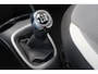 Toyota Aygo 1.0 VVT-i x-play MT | Achteruitrijcamera | Toerenteller | Smartp
