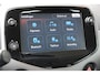 Toyota Aygo 1.0 VVT-i x-play MT | Achteruitrijcamera | Toerenteller | Smartp