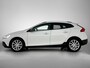 Volvo V40 Cross Country 1.5 T3 Polar+ Luxury | Trekhaak | Panoramadak | Camera |