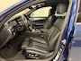 BMW 5-Serie Touring 530e xDrive High Exe PANO/TREKHAAK/H&K/HEAD-UP/ADAPTIVE-ONDERSTEL/18"/360CAMERA/LEER-COMFORT/MASSAGE+MEMORY/ACC/SFEER/LED/LUCHTVERING/PHYTONICBLAU/BMW DEALER HISTORIE