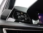 Volkswagen Golf 1.5 eHybrid 272pk DSG GTE · Panoramadak · Camera · Matrix LED · Stuur- & Stoelverwarming · Sfeerverlichting · Apple/Android Car Play · Garantie t/m 15-09-2030 of 100.000km