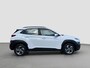 Hyundai Kona 1.6 GDI 141pk HEV Comfort | Camera | Climate controle | Cruise controle | Carplay | 16'' Velgen | Rijstrooksensor