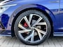 Volkswagen Golf 1.5 eTSI R-Line Pano/IQ.Light/Camera