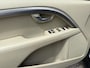 Volvo S80 1.6 T4 Summum Automaat / Schuif-Kanteldak / BLIS / Leder / Navi / Stoelverwarming / Clima / 18" / PDC / Xenon / Cruise /