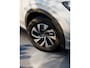 Volkswagen T-Roc Limited Edition | 'App-Connect' draadloze smartphone integratie | Automatische afstandsregeling (Adaptive Cruise Control) | Buitenspiegels elektrisch instel-, verwarm- en inklapbaar