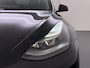 Tesla Model 3 Performance AWD 513PK Facelift Warmtepomp Lmv 20" Panoramadak Adap.Cruise Elek.Verwarmde Stoelen+Memory Inductieladen Navi Camera's Ecc Leder SOH 85.6% Led Pdc Privacy Glas Elek.Achterklep Keyless 4WD Fabrieksgarantie op Accu en Motor tot 18-02-2029/192.000KM