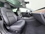 Tesla Model 3 Performance AWD 513PK Facelift Warmtepomp Lmv 20" Panoramadak Adap.Cruise Elek.Verwarmde Stoelen+Memory Inductieladen Navi Camera's Ecc Leder SOH 85.6% Led Pdc Privacy Glas Elek.Achterklep Keyless 4WD Fabrieksgarantie op Accu en Motor tot 18-02-2029/192.000KM