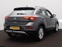 Volkswagen T-Roc 1.0 TSI Life Business / Camera / Trekhaak / ACC / Stoelverarming / Dodehoeksensoren /