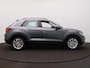 Volkswagen T-Roc 1.0 TSI Life Business / Camera / Trekhaak / ACC / Stoelverarming / Dodehoeksensoren /