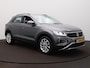 Volkswagen T-Roc 1.0 TSI Life Business / Camera / Trekhaak / ACC / Stoelverarming / Dodehoeksensoren /